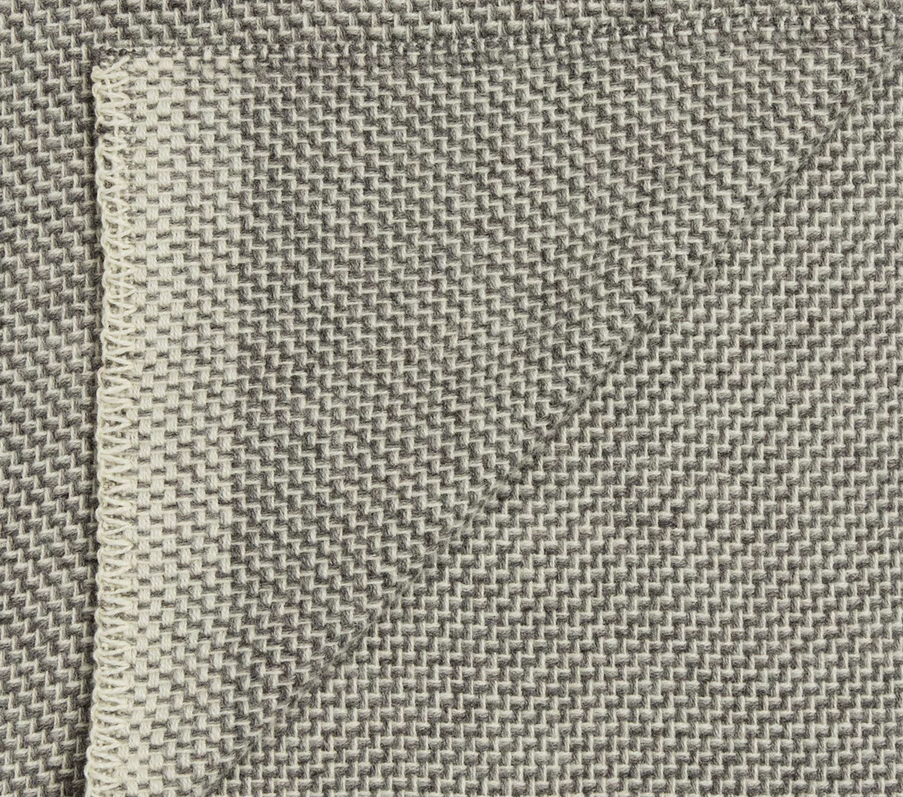 Grey 3851