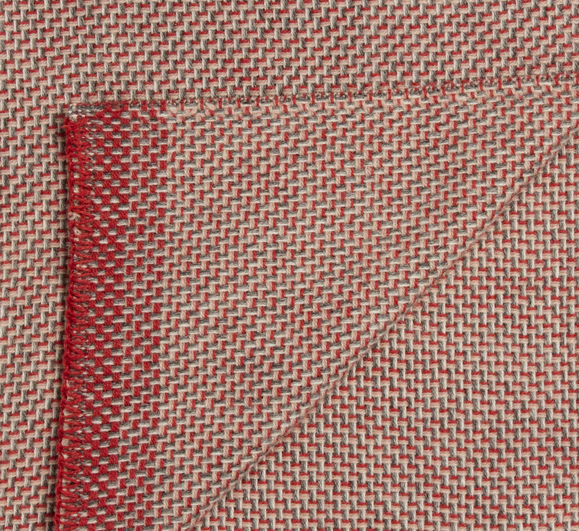 3853 Light Red