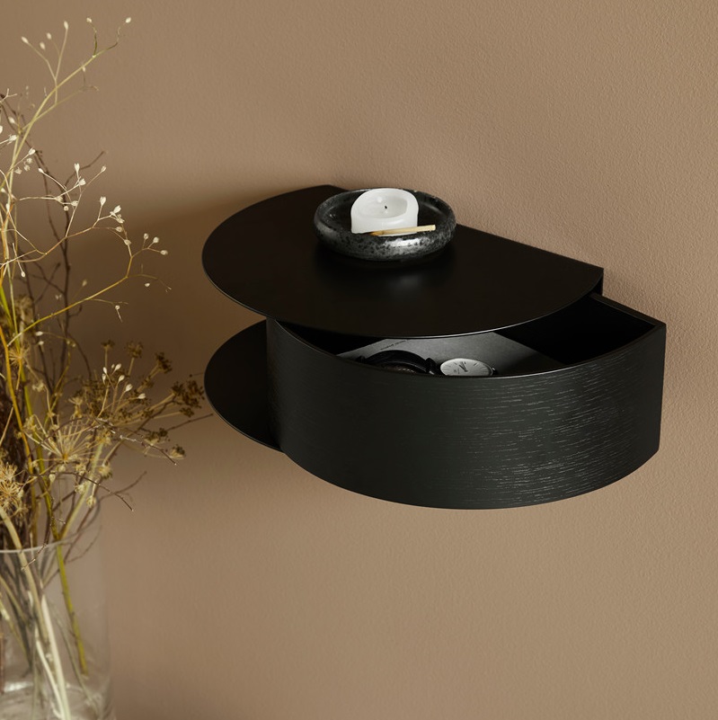 Black painted oak/black