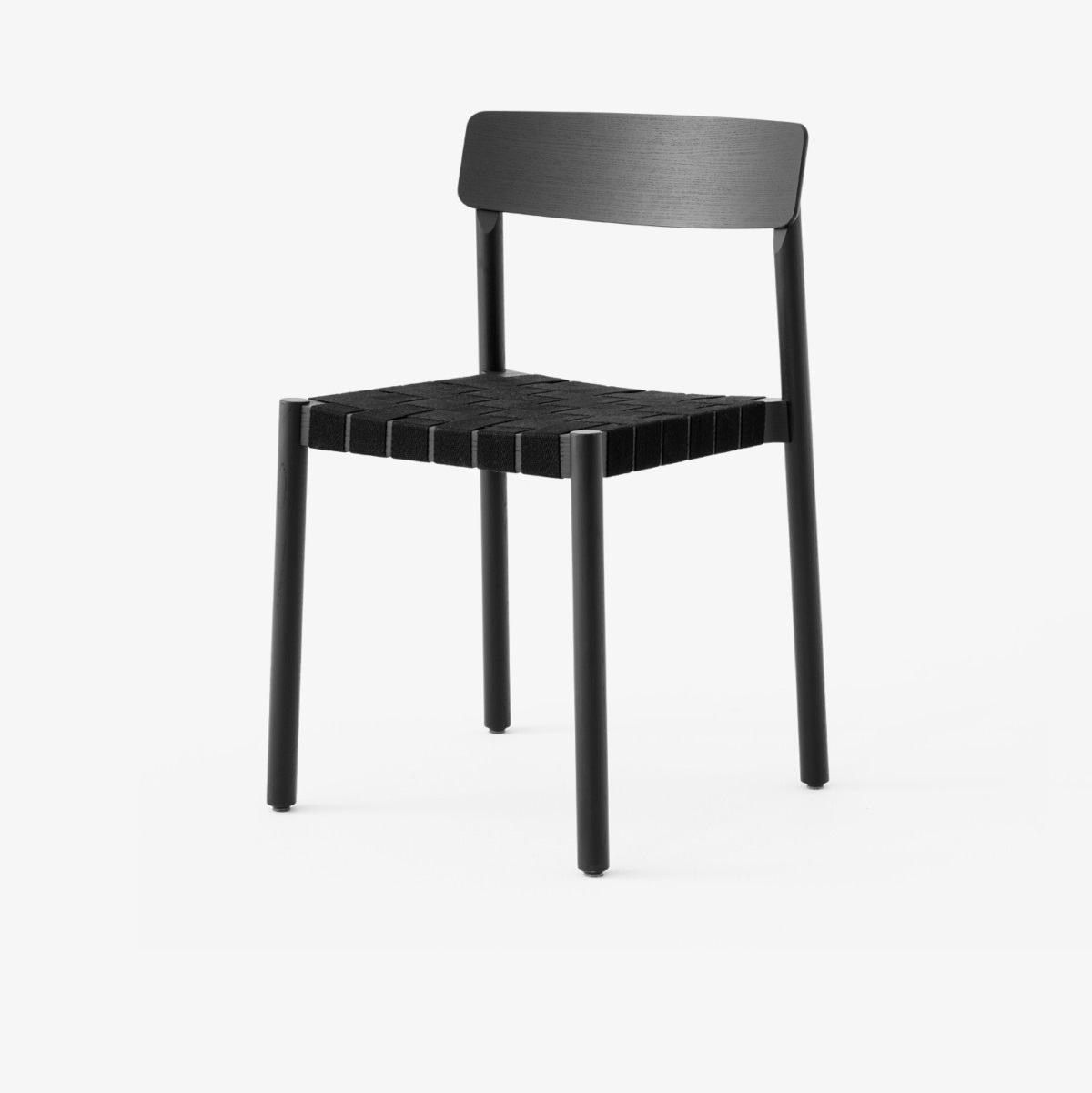 Zwart frame met zwart gevlochten zitting