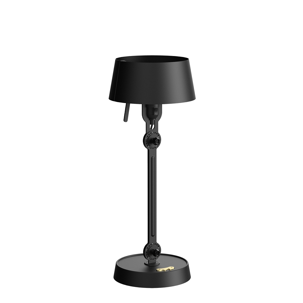 Smokey Black 1057