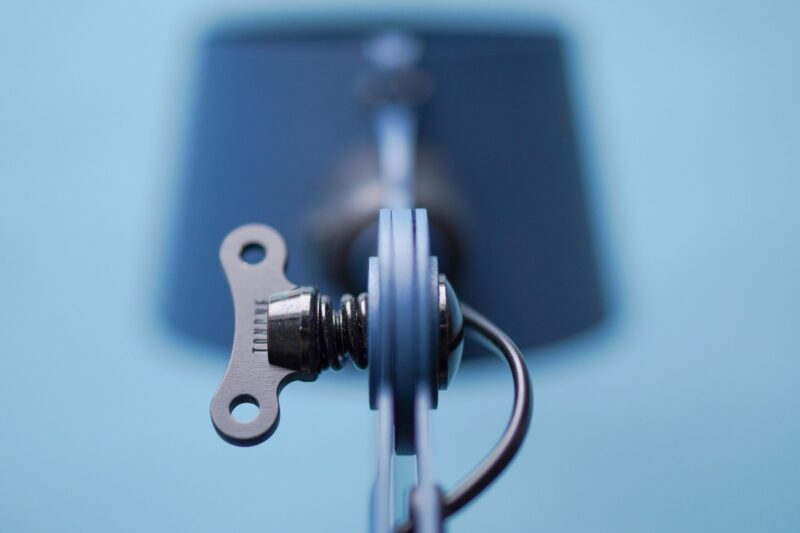 Vloerlamp Tonone Bolt 2 arm sidefit - Afbeelding 5
