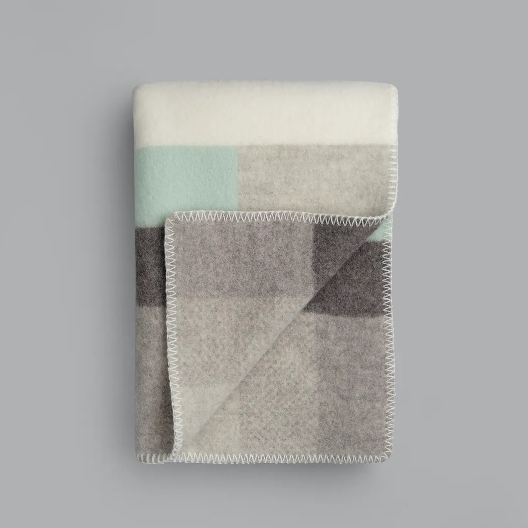 3756 Grey