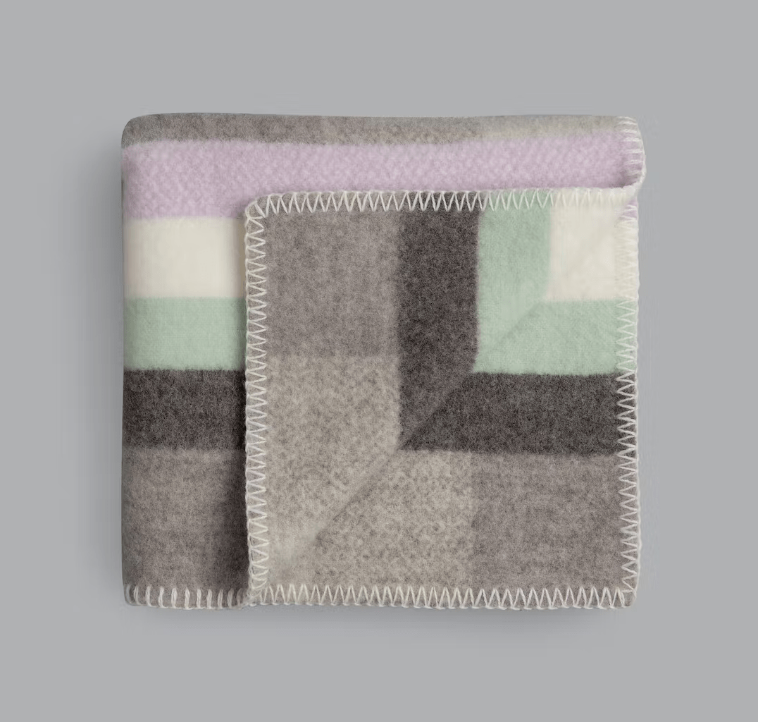 Grey 3756