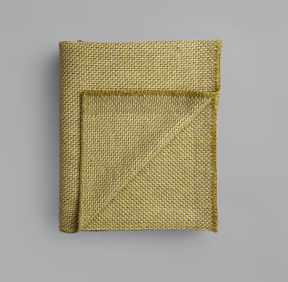 Ocher 3852