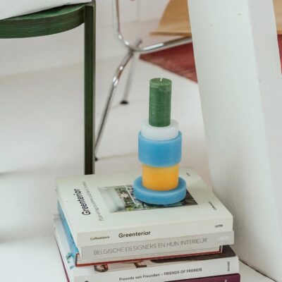 Stapelkaars 03 geel & blauw