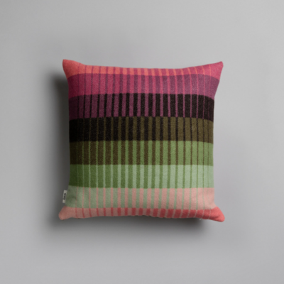 Sierkussen Røros Åsmund Gradient Pink Green